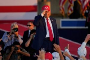 U.S. media revealed the behind-the-scenes details of the “big and beautiful” bill’s passage: Trump woke up in the early hours to call lawmakers, making calls sporadically until the early hours of the next day.