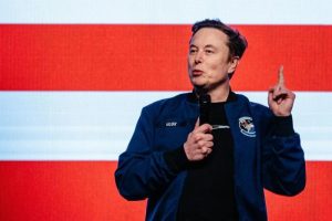 Musk forms a political party, U.S. military halts SpaceX hypersonic rocket test program.