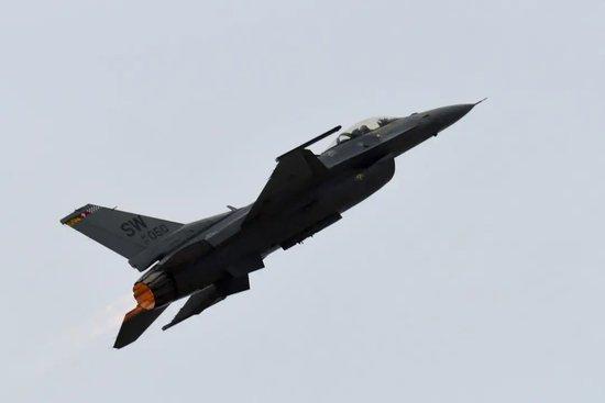 ▲(资料图)F-16“毒蛇”战机