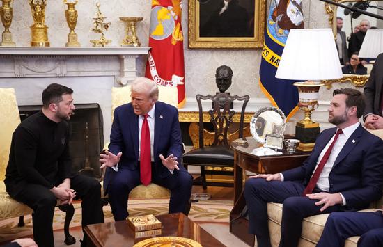 （泽连斯基上一次访美，最终演变成了公开争吵）